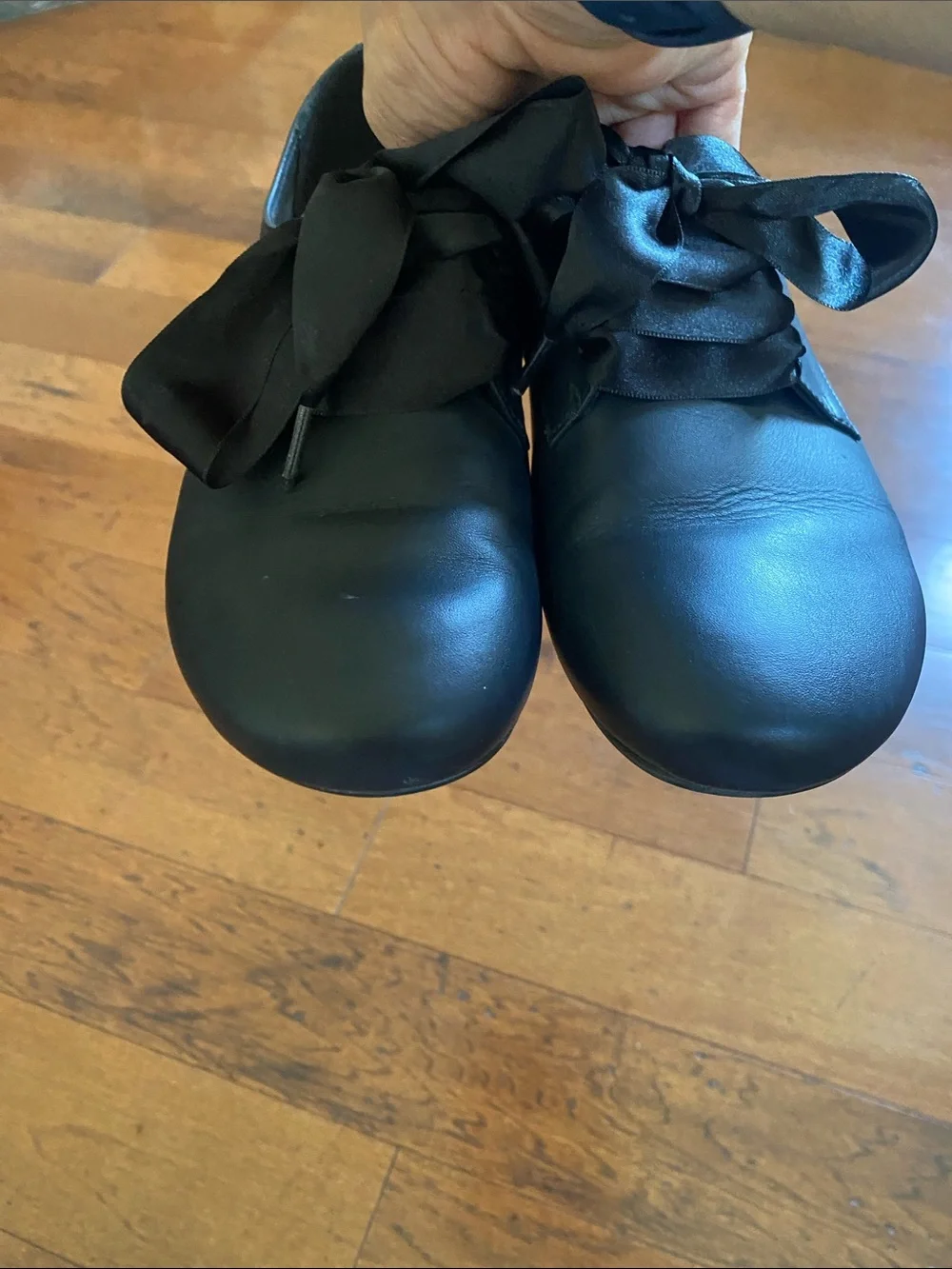 Birkenstock Saunders women’s black leather laser up derby shoe-38